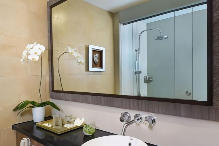 Bathroom 17
