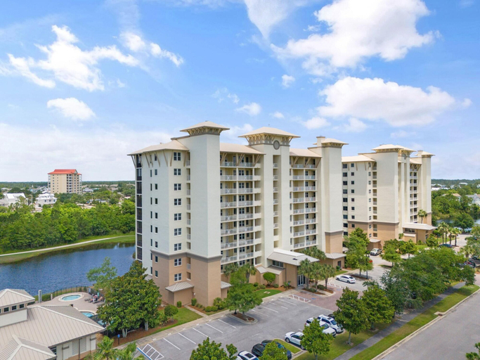 Exterior & Views 2, Lost Key B304, Escambia