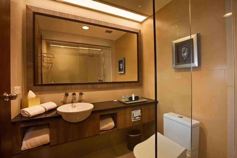 Bathroom 15