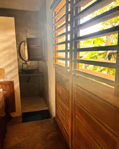 Others 3, Casa Soco Guriu, Camocim