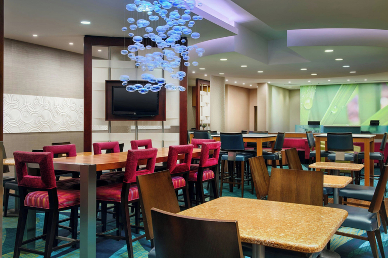 Food & Drinks 5, SpringHill Suites by Marriott Scranton Montage Mountain, Lackawanna