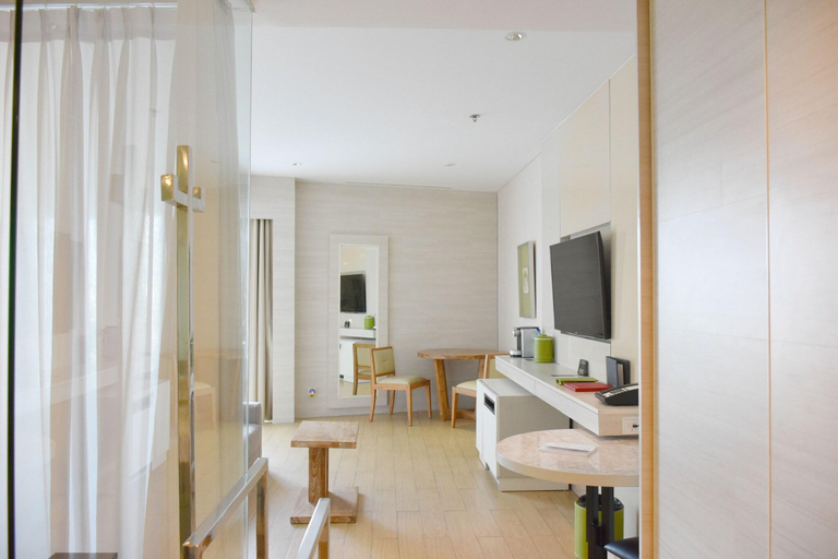 Bathroom 22