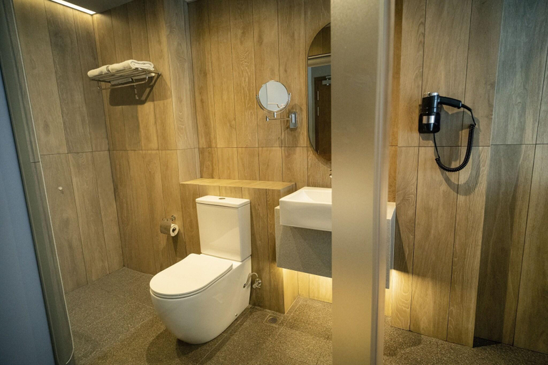 Bathroom 6