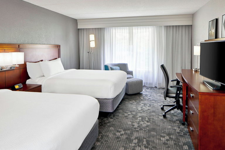 Bedroom 3, Courtyard by Marriott Rochester East/Penfield, Monroe
