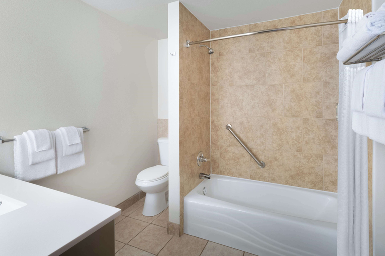 Bathroom 5, Best Western Red Hills, Kane
