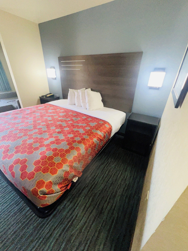 Bedroom 2, Garden Inn and Suites Little Rock, Pulaski