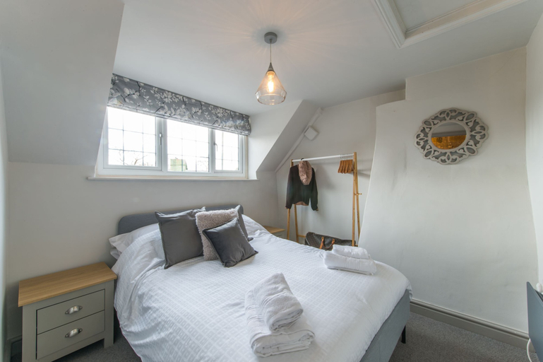 Bedroom 3, Cosy 2 Bedroom Cottage With Log-burner & Parking, Warwickshire
