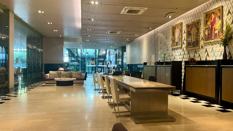 Public Area 3, New Studio Cntr of Bkk Near BTS Free Fast WiFi, Wattana