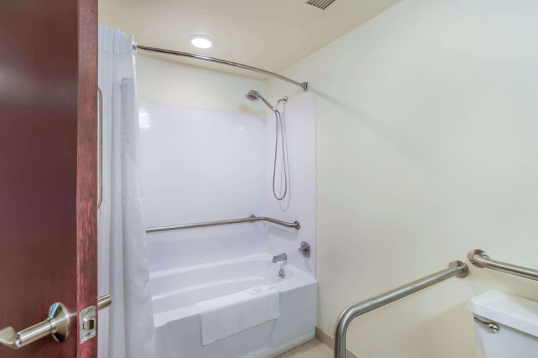 Bathroom 5
