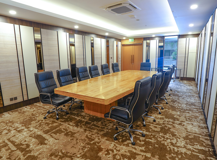 Business Facilities 26