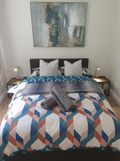 Bedroom 4, Three bed house 10 ml from Silverstone & 6 from MK, Northamptonshire
