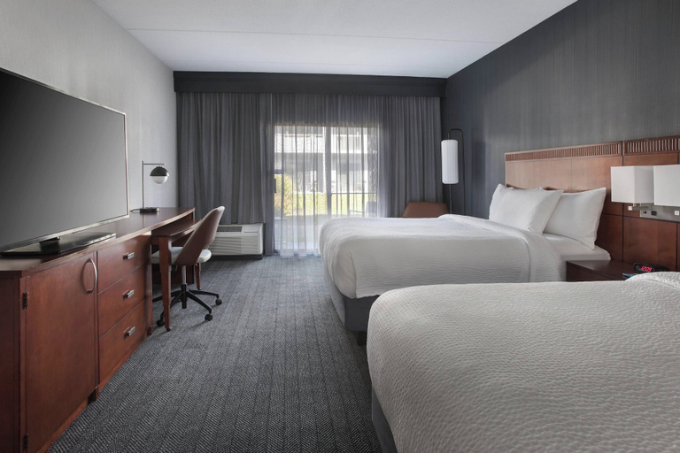 Bedroom 3, Courtyard by Marriott Poughkeepsie, Dutchess