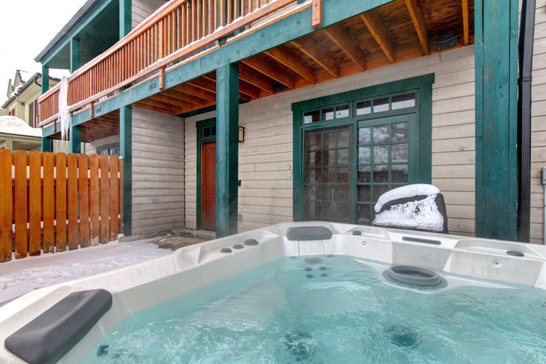 Sport & Beauty, Park Side 4 Bedrooms PPS-1418 by KBM, Summit