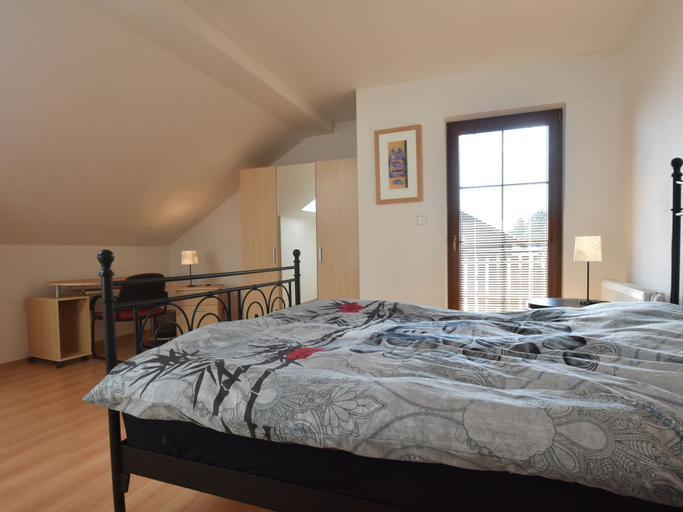 Bedroom 3, Villa by Lake & Slopes, Český Krumlov