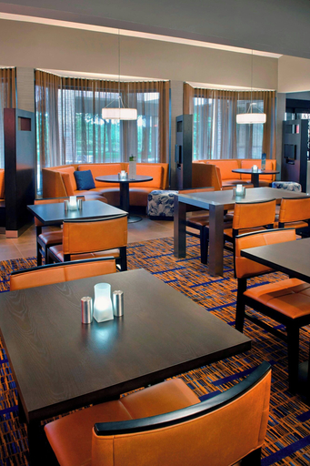 Food & Drinks 4, Courtyard By Marriott Hartford/Windsor Airport, Hartford