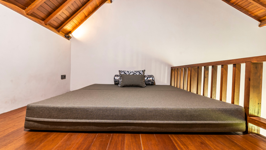 Bedroom 13