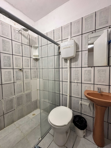 Bathroom 4, Pousada Beija Flor, Cairu