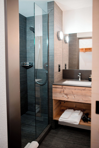 Bathroom 4, Hotel Sport, Prättigau/Davos