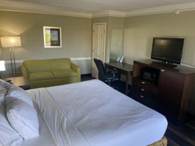 Bedroom 9