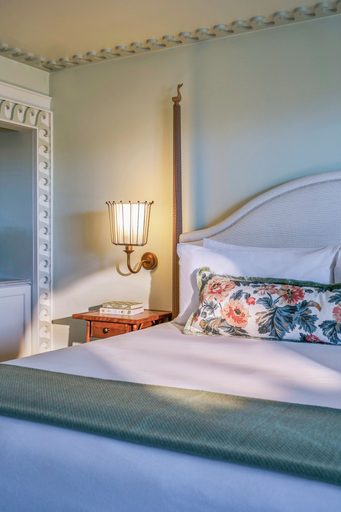 Bedroom 3, The Sanderling, Dare