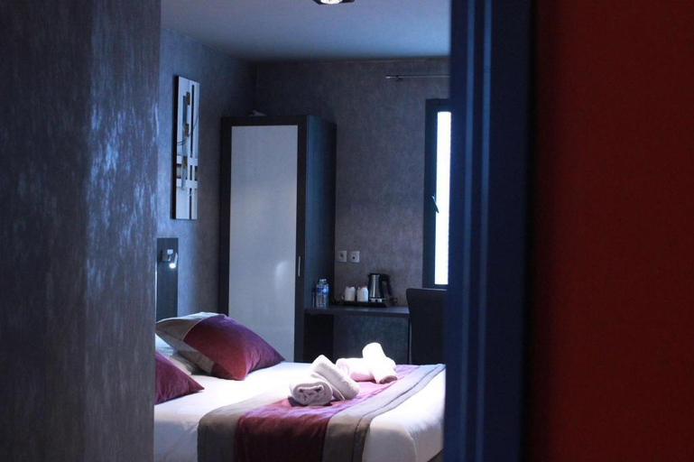 Bedroom 9