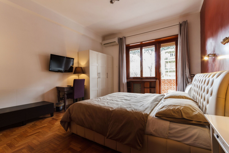 Bedroom 4, L'angolo Cortese, Rome