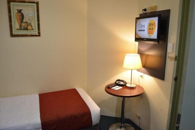 Bedroom 22