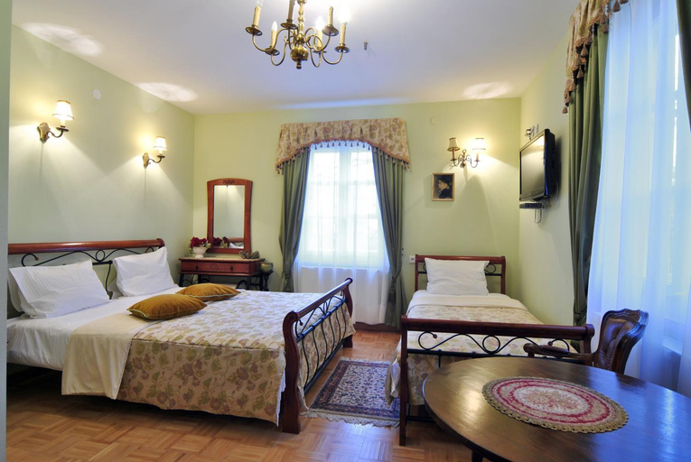 Bedroom 10