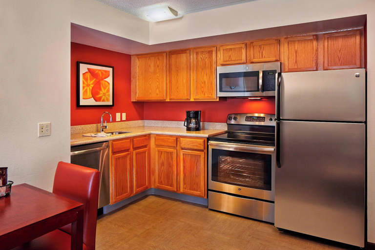 Dining Room 10