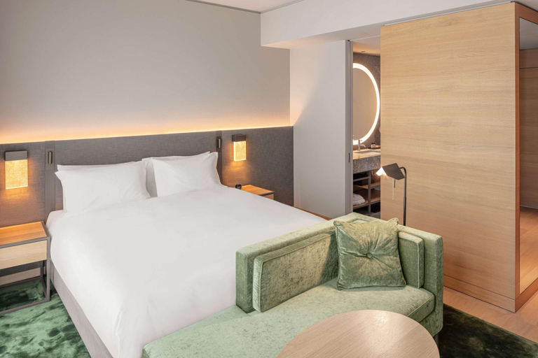 Bedroom 28