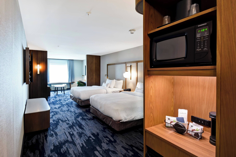 Bedroom 3, Fairfield Inn & Suites by Marriott Plymouth, Plymouth