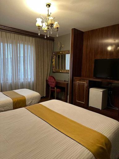 Bedroom 4, Sahra Airport Hotel, Bakırköy