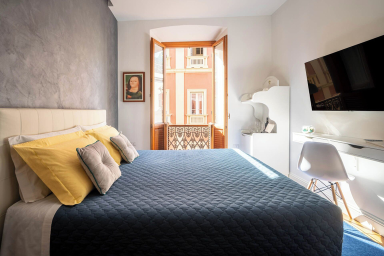 Bedroom 3, Marcus Suite, Cagliari