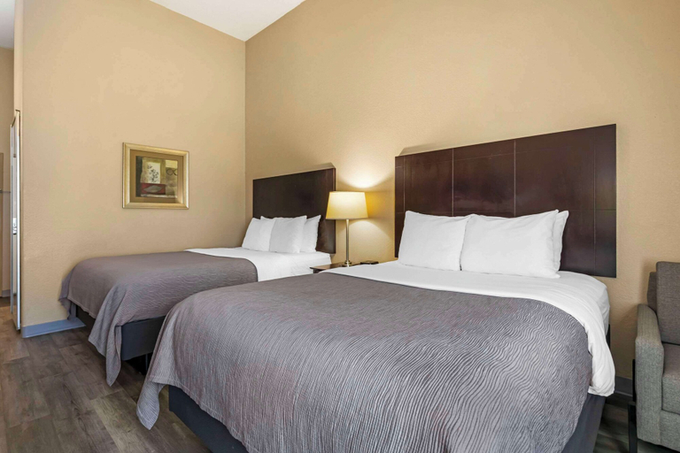 Bedroom 4, Quality Inn & Suites Groesbeck North, Limestone