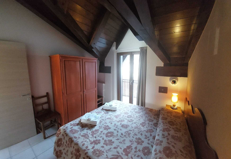 Bedroom 4, Residence Les Lacs, Torino