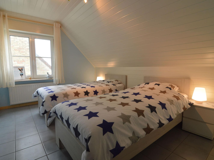 Bedroom 3, Sun-kissed Villa in Diksmuide With Garden, Sauna, West-Vlaanderen