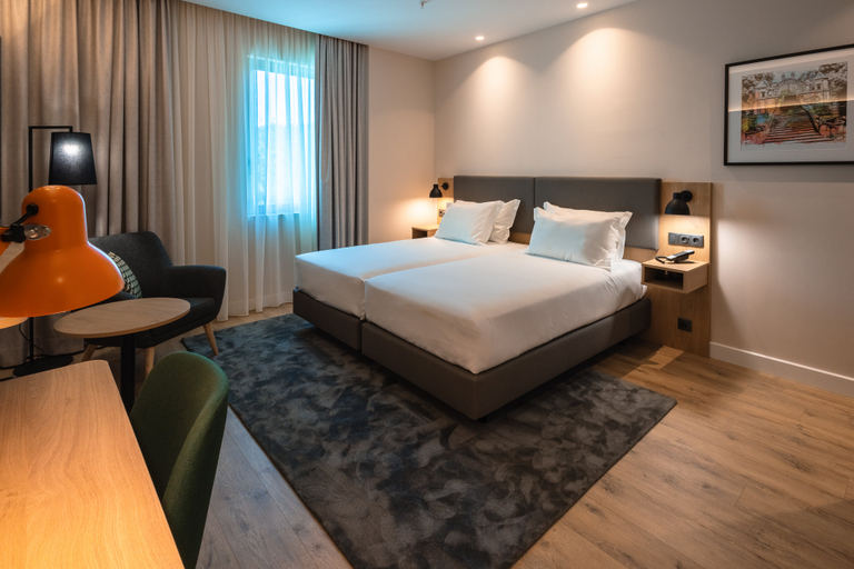 Holiday Inn Braga Room Type - Room PREMIUM