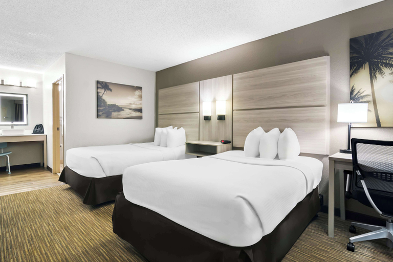 Bedroom 3, Best Western The Oasis at Joplin, Newton