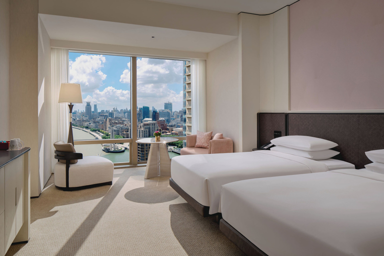 Bedroom 16