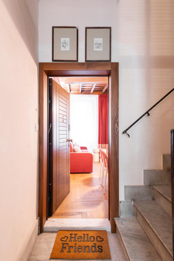 Others 5, My Trevi Suite & Apartment, Rome
