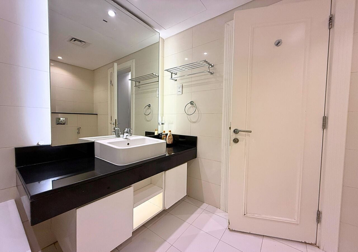 Bathroom 5, Capital Bay Comfort Studio city view, Dubai