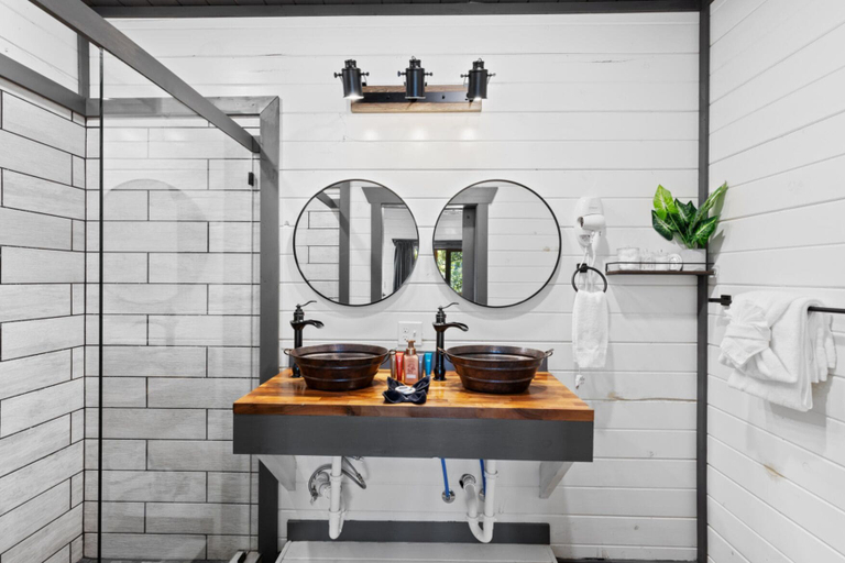 Bathroom 3, Sweet Escape By Ghosal Luxury Lodging, Sevier