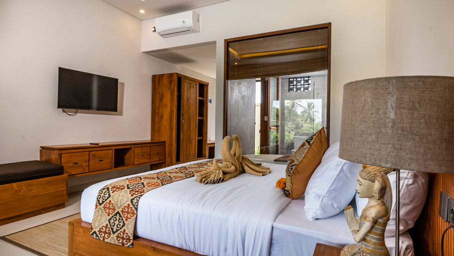 Bedroom 8