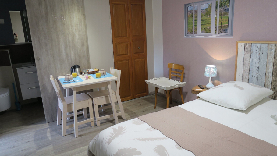 Bedroom 3, Les Collinades de Chalons, Marne