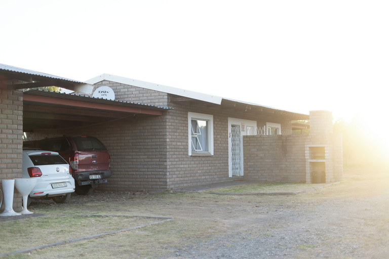 Exterior & Views 2, Amberdale Estate Self Catering, Chris Hani