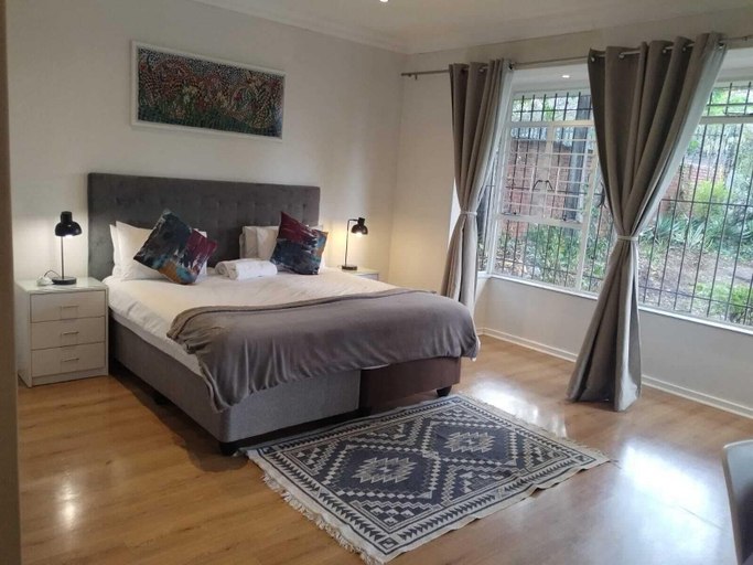 Bedroom 3, Paulshof Guesthouse, City of Johannesburg