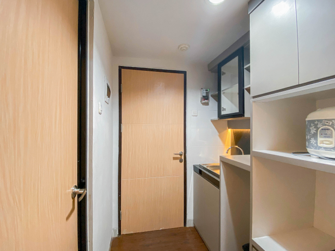 Others 2, Modern Look and Homey Studio Apartment The Alton By Travelio, Semarang
