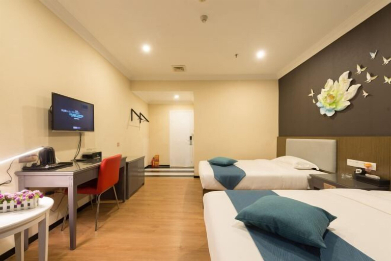 Bedroom 6