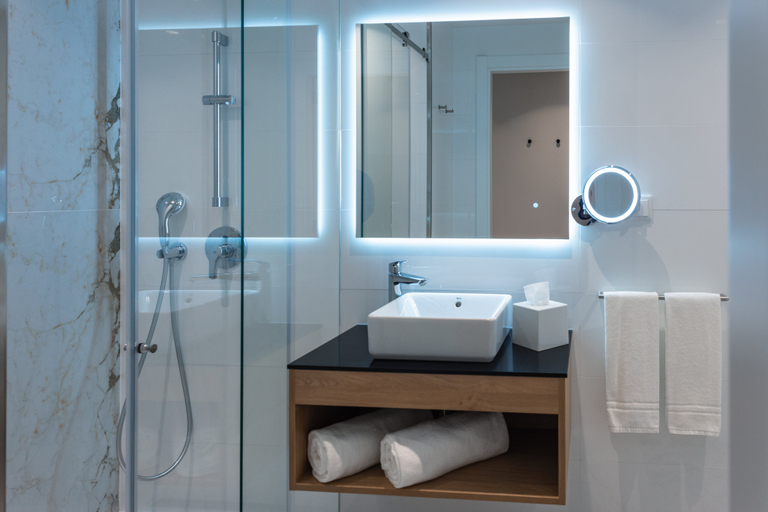 Bathroom 4