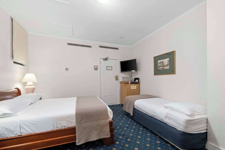 Bedroom 10